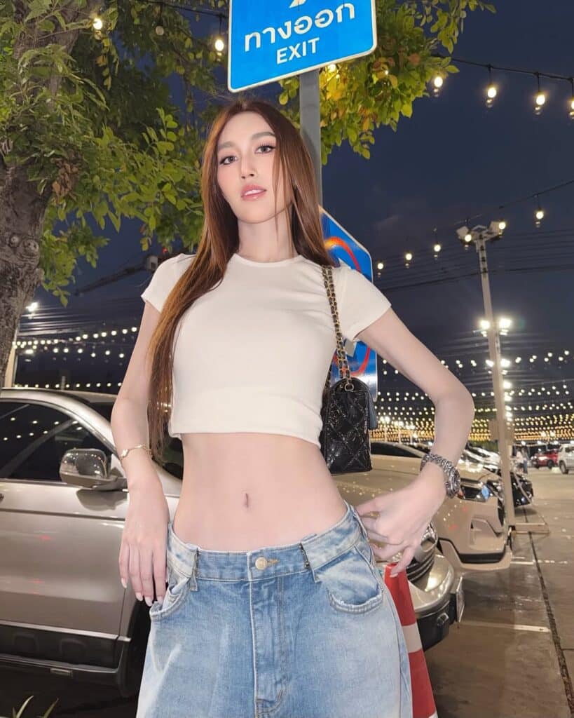 เบสท์ คำสิงห์