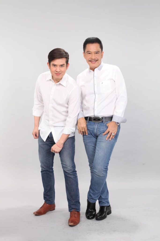 สุรชัย สมบัติเจริญ