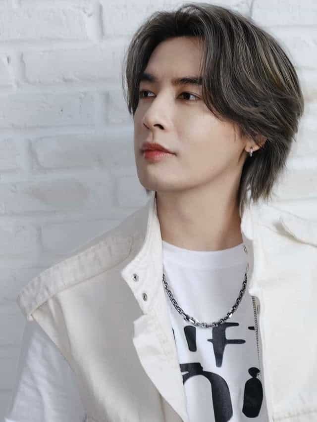 ออย ธนา