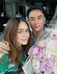 ชมพู่ อารยา