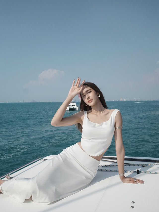 ใบหม่อน
