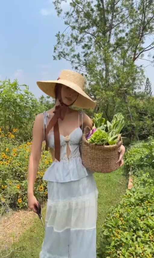 ญาญ่า