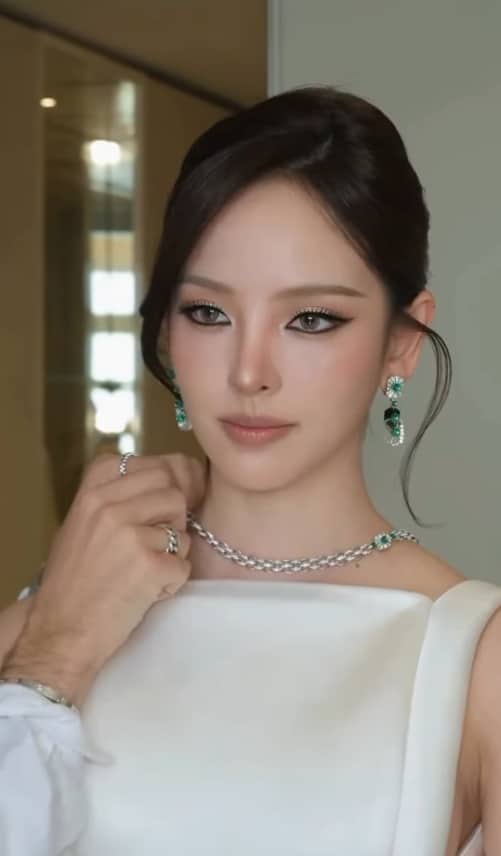 ณิชา
