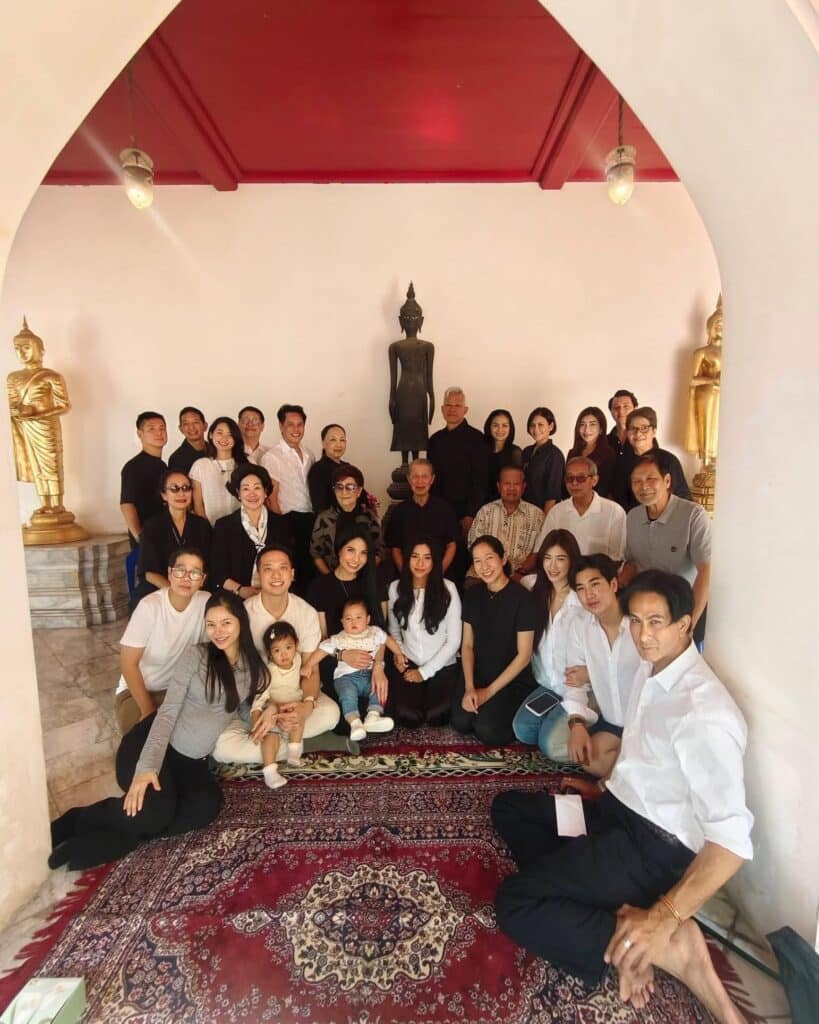 พีท ทองเจือ