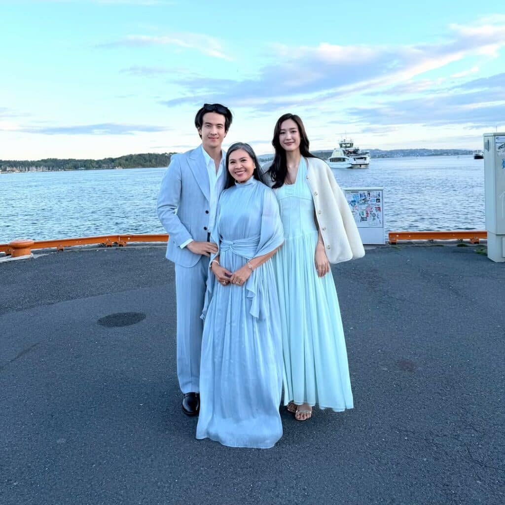 เจมส์ มาร์