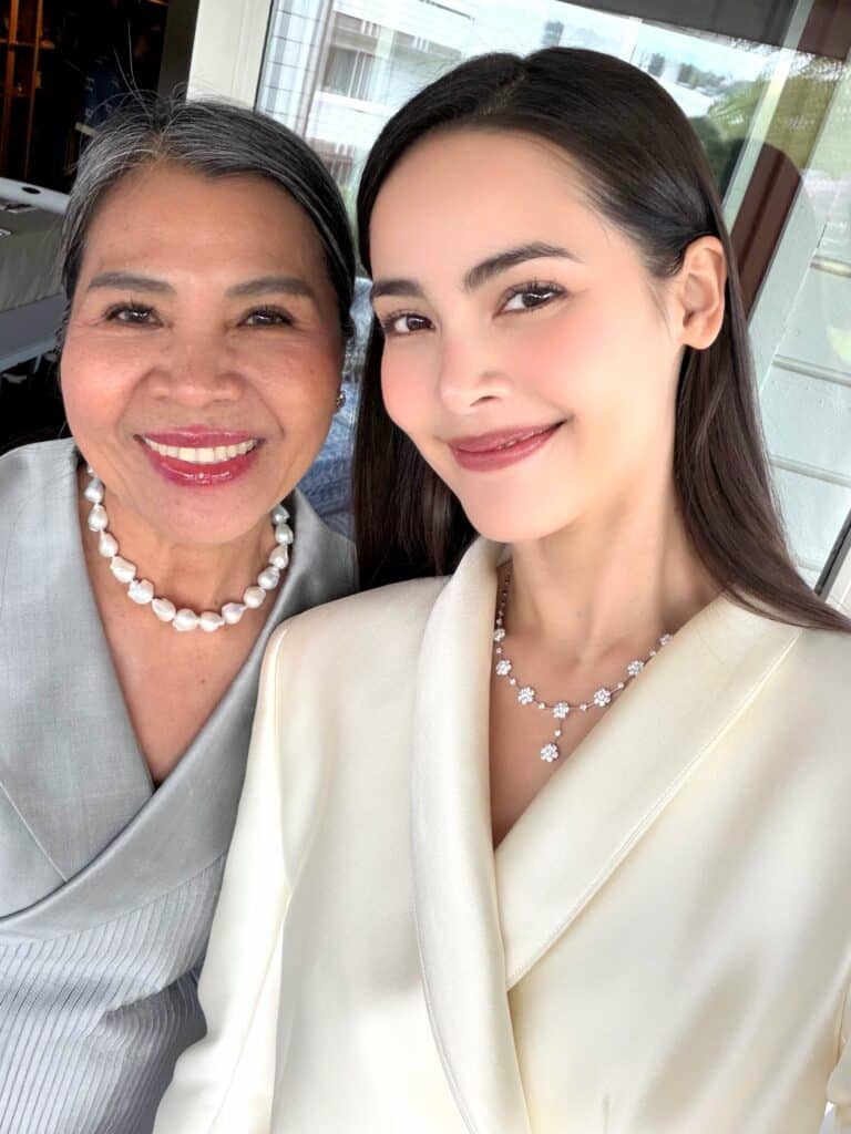 ญาญ่า อุรัสยา