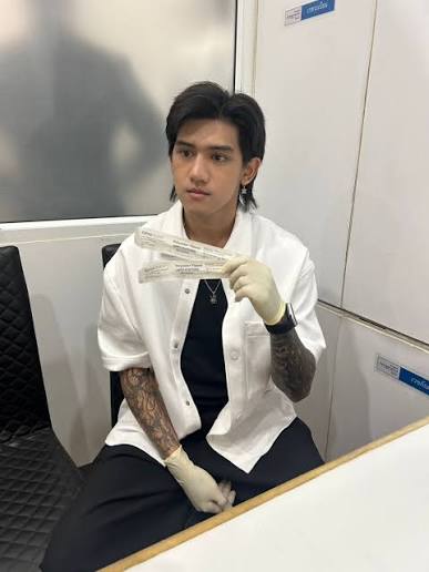 ติณติณ