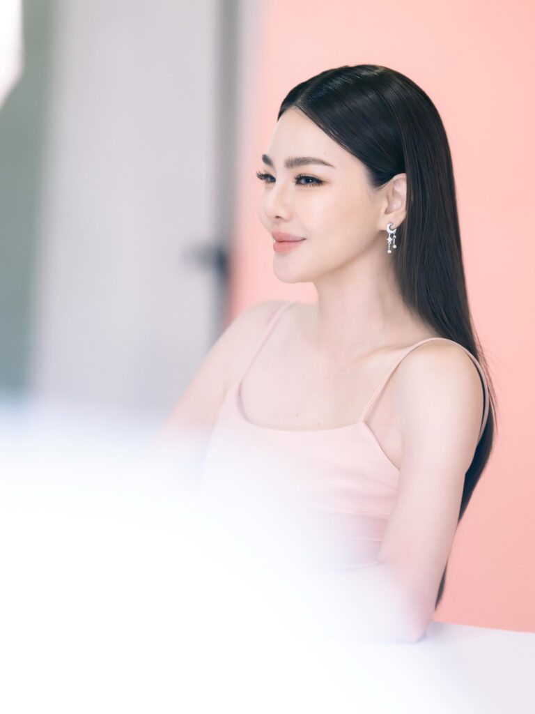 ดิว อริสรา