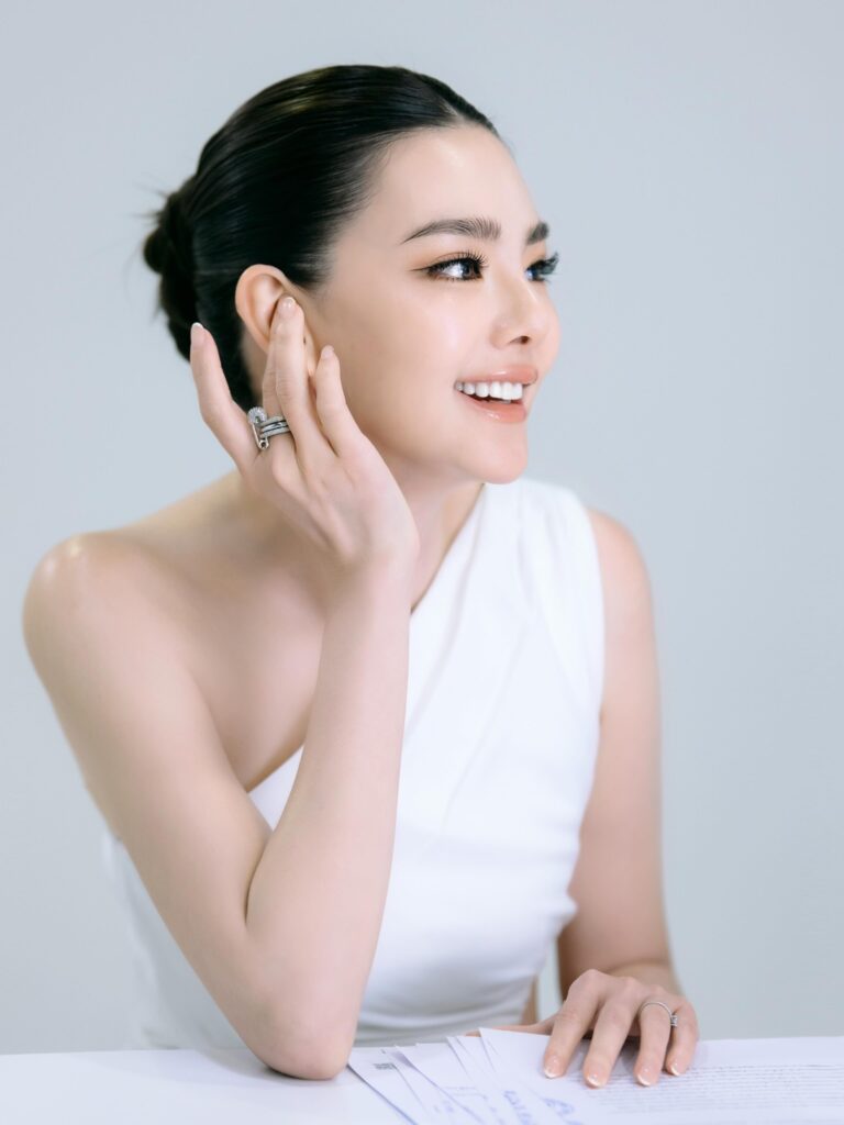 ดิว อริสรา