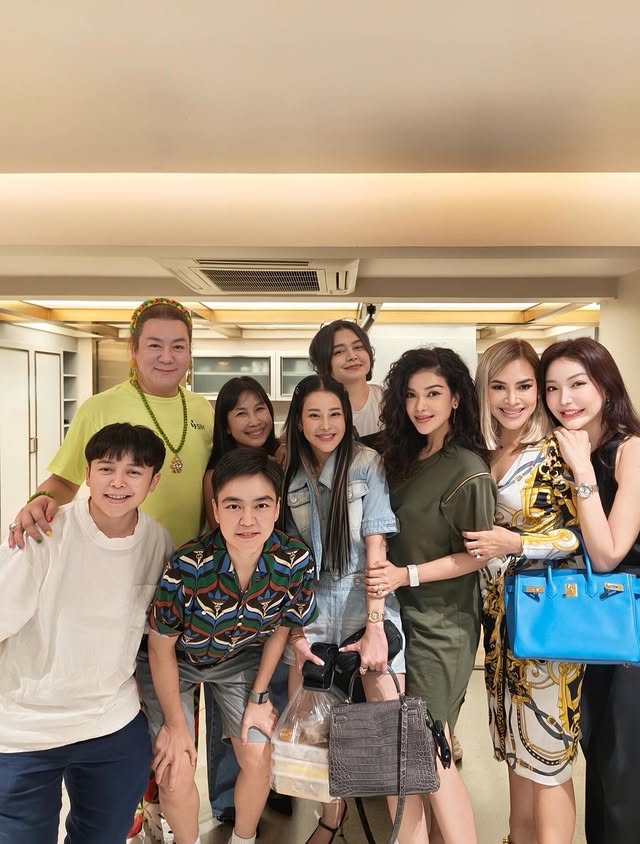 แม่หมู พิมพ์ผกา