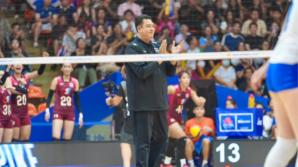 นักตบสาวไทย