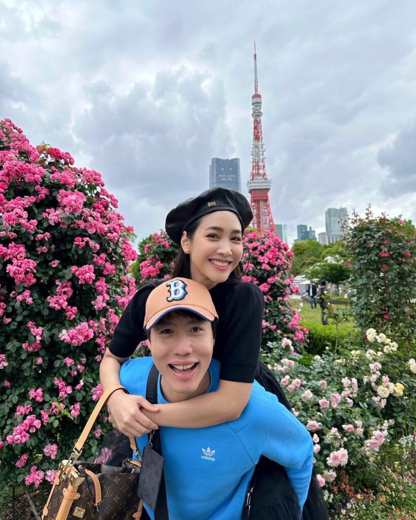 มิน พีชญา