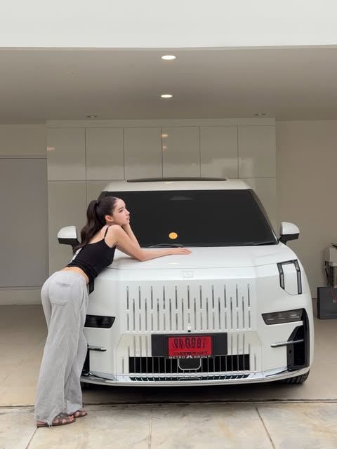 โยชิ