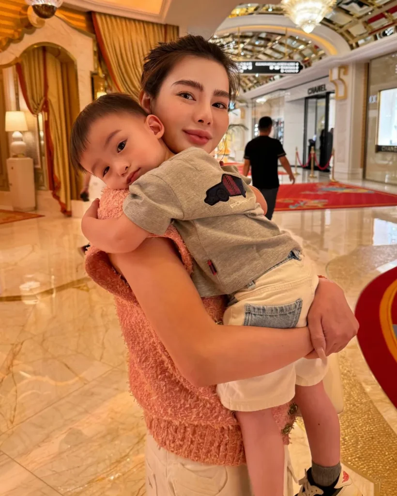 ดิว อริสรา
