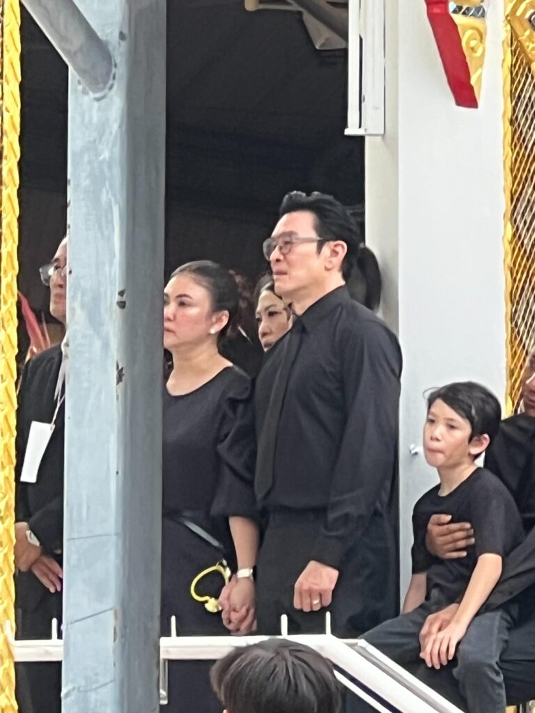 เร แม๊คโดแนลด์