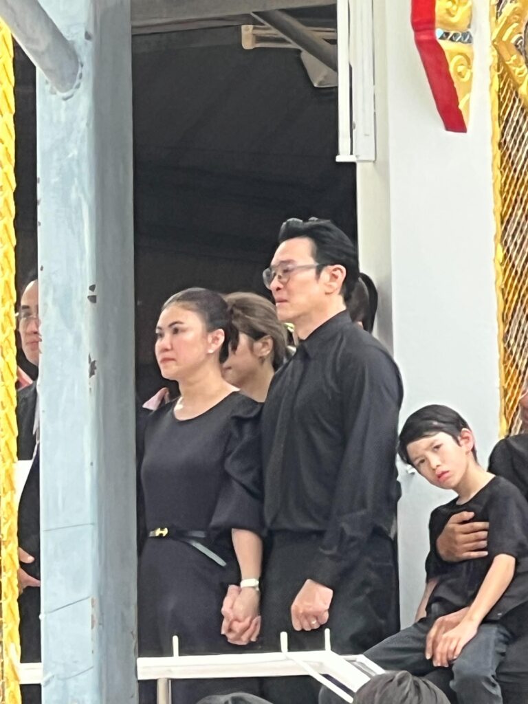 เร แม๊คโดแนลด์