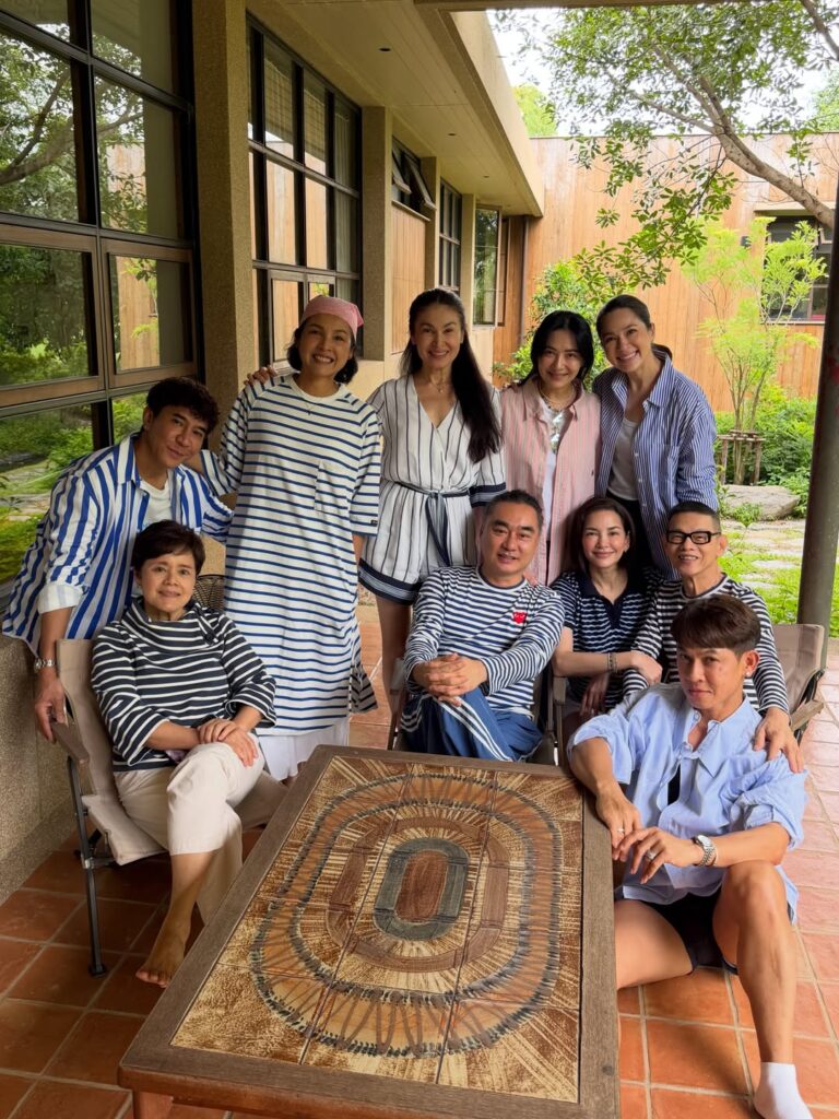 หน่อย บุษกร