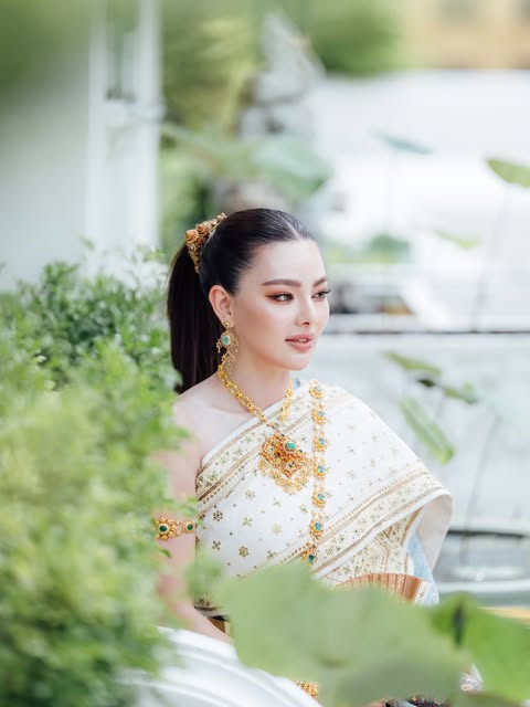 ดิว อริสรา