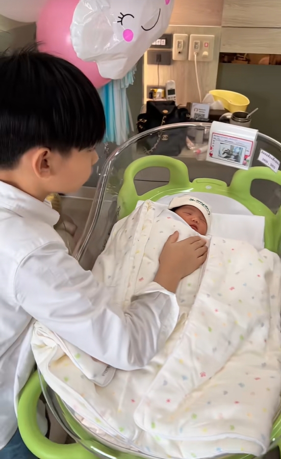 น้องเซญ่า