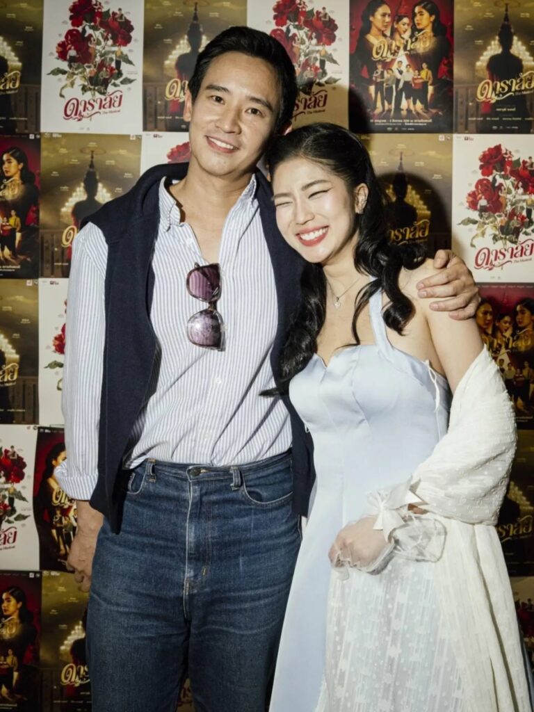 ก้อย อรัชพร