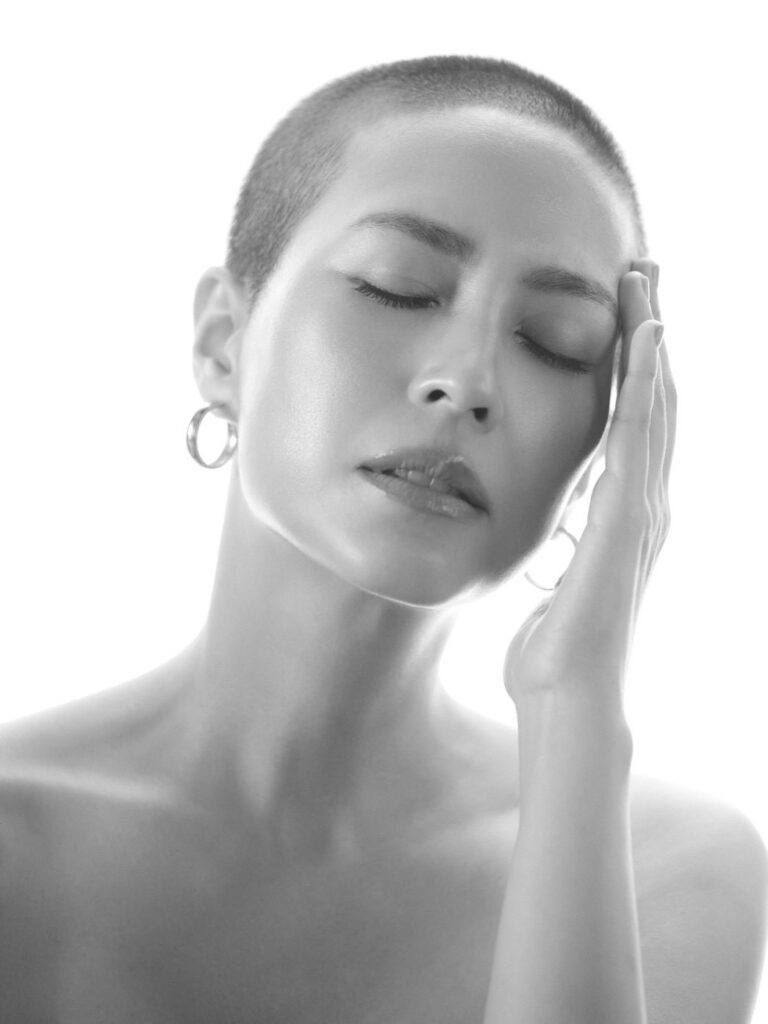 จุ๋ย วรัทยา