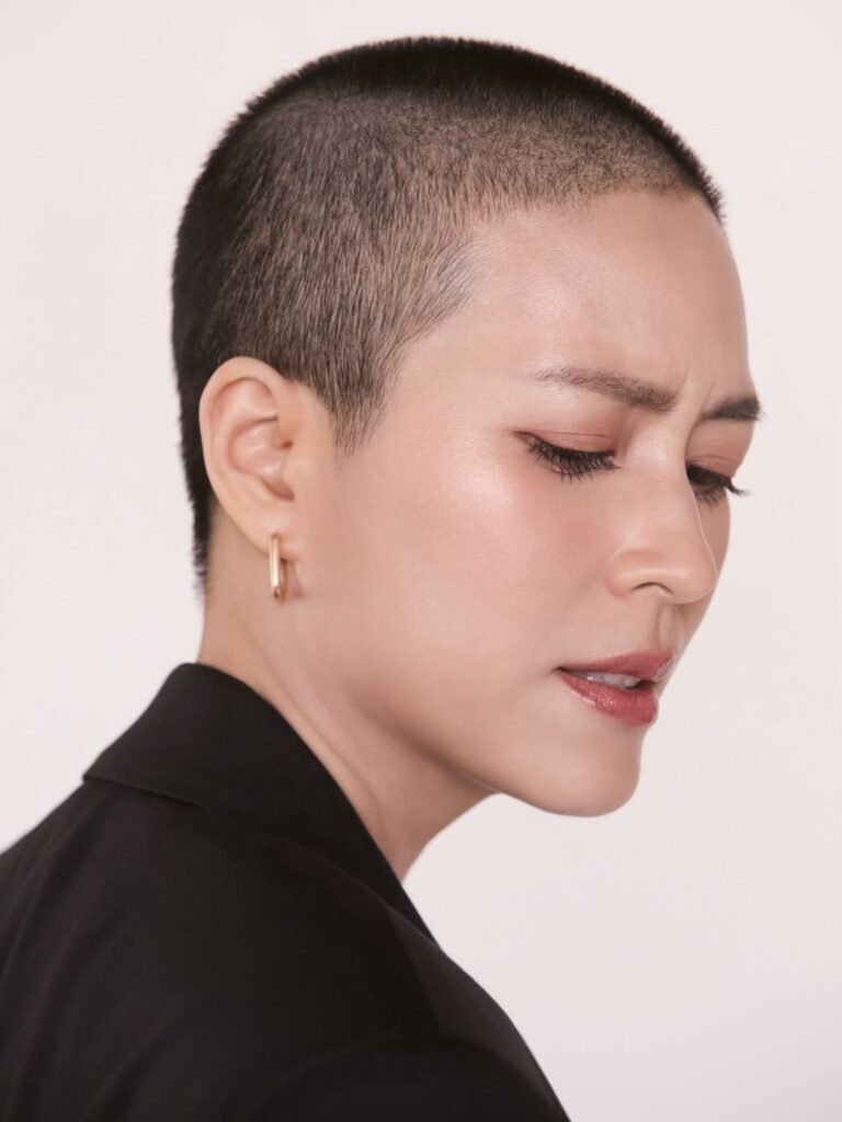 จุ๋ย วรัทยา