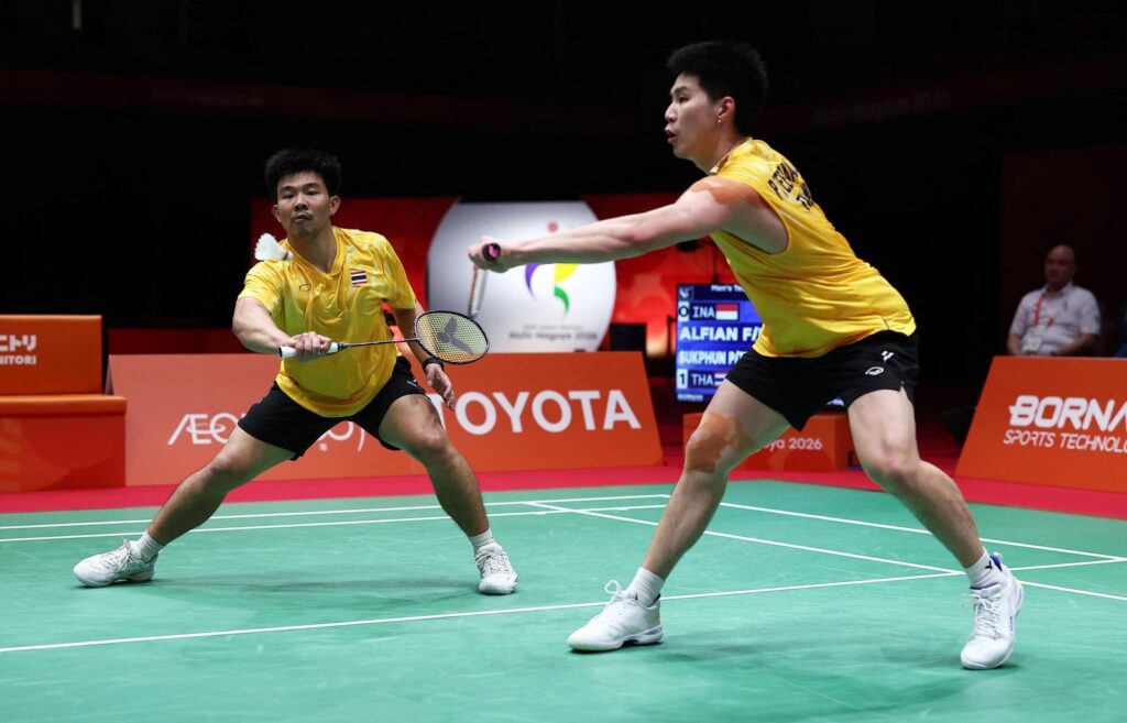 แบดมินตันทีมชายไทย