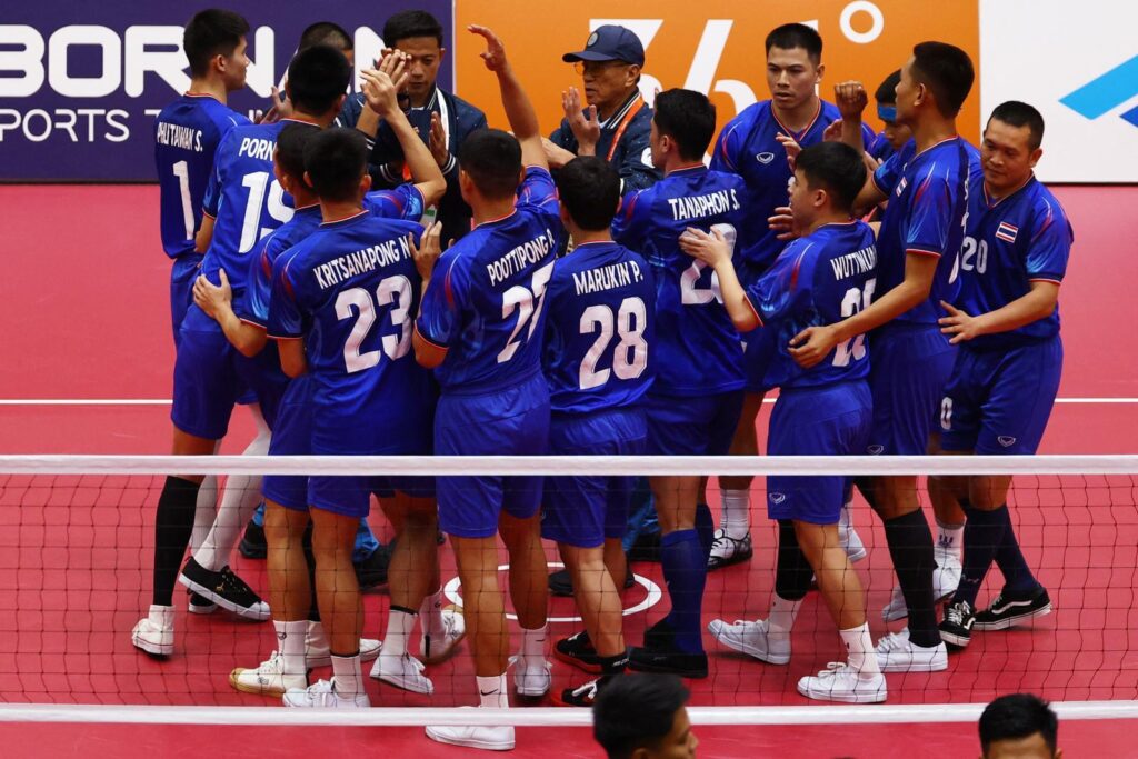 ตะกร้อชายไทย