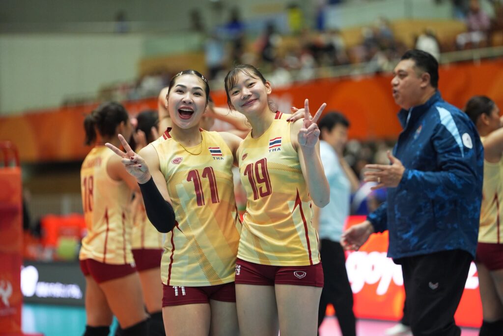 ทัพนักตบสาวไทย
