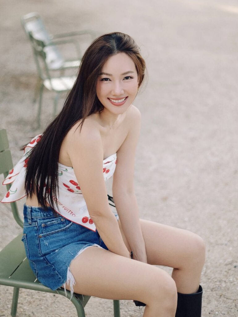 นุ่น วรนุช