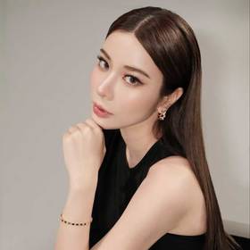 เก้า สุภัสสรา