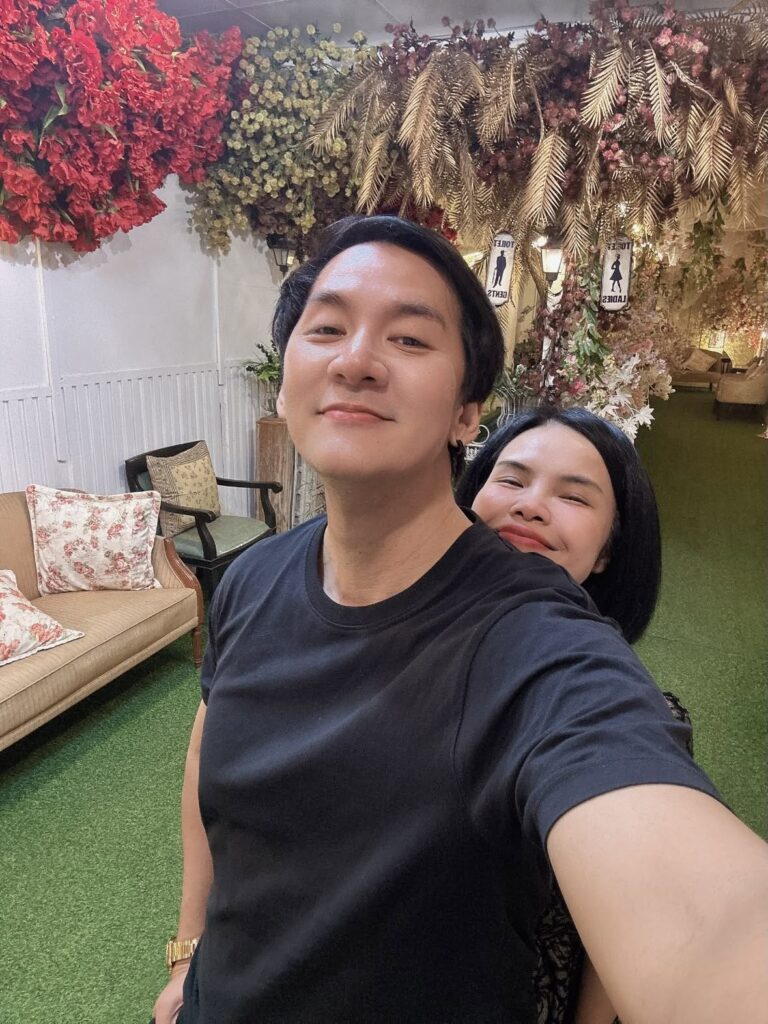 หม่อมเอ็กซ์