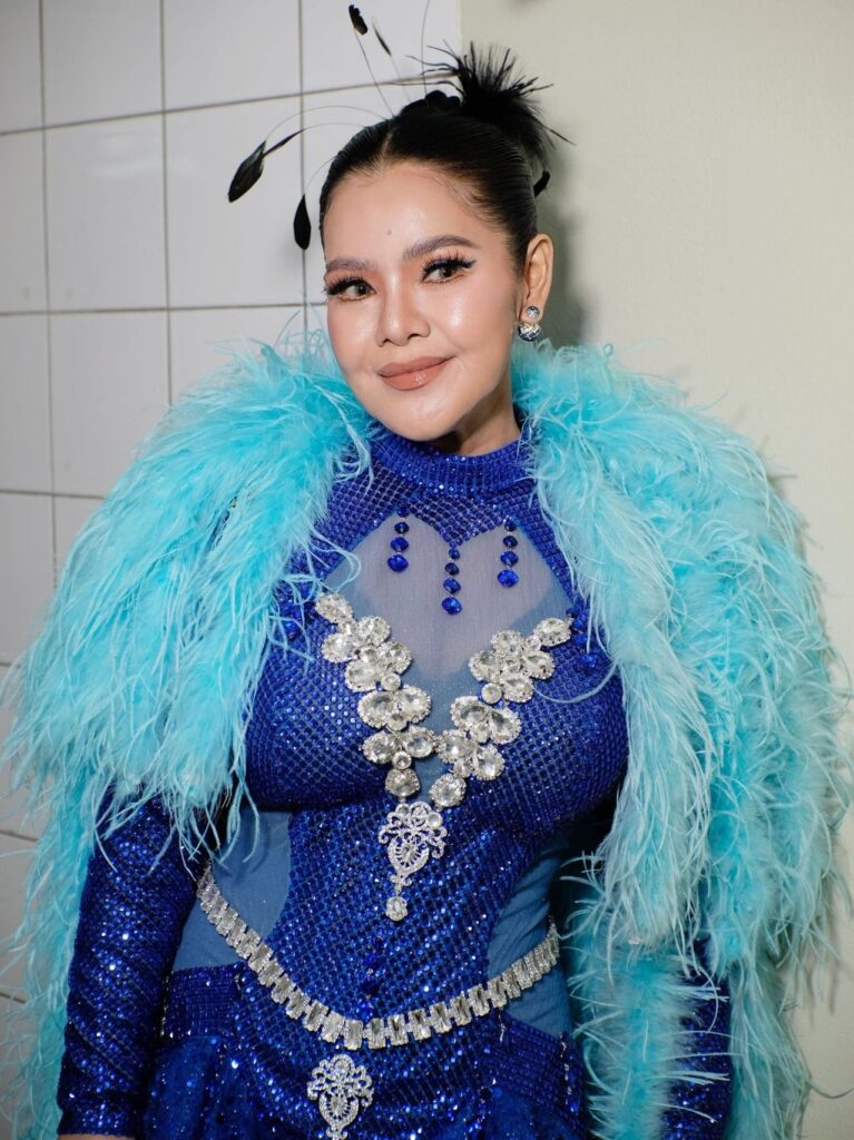 ฮาย อาภาพร