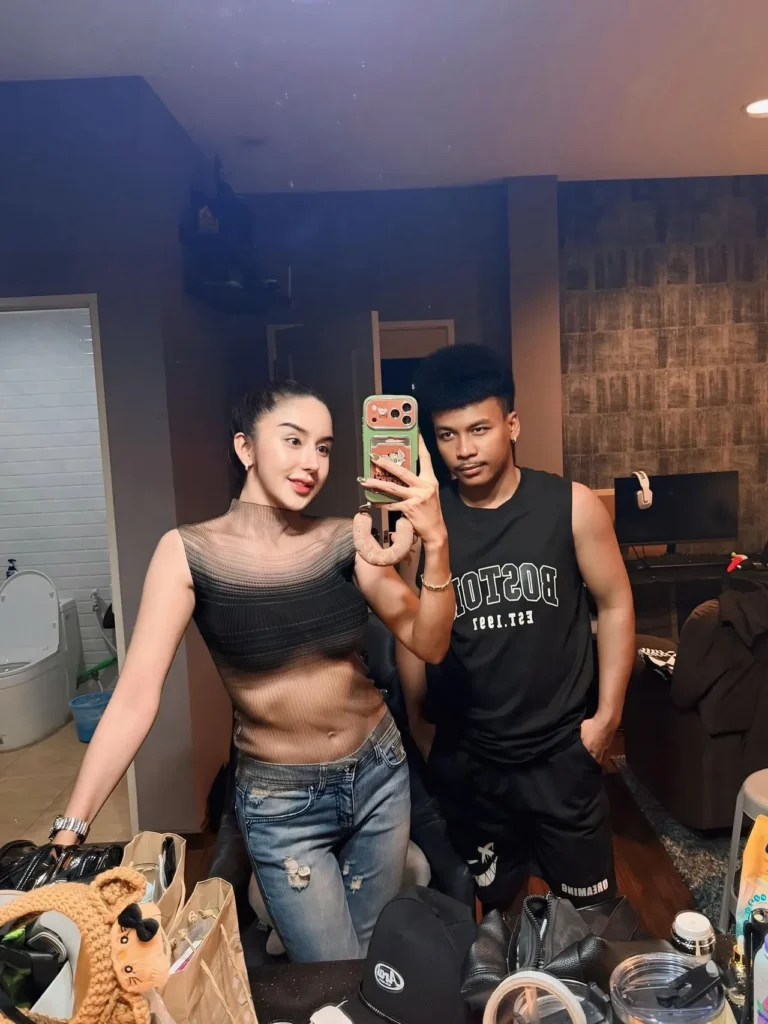 นัส จุฑารัตน์