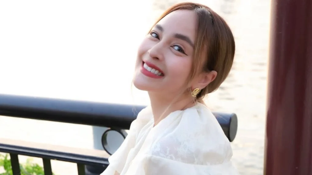 นานา ไรบีนา